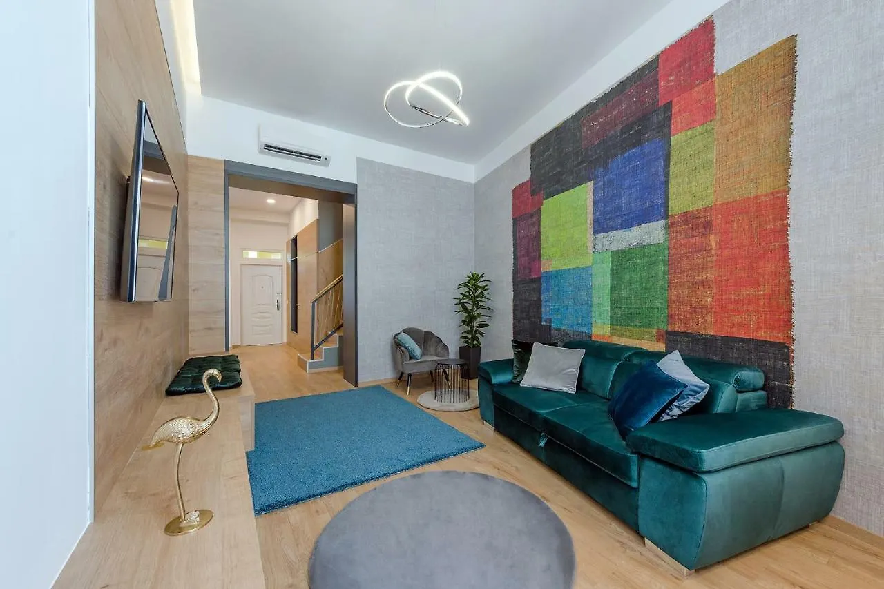 High End Suite Klauzal With Ac - For Cooling Budapest Hungary