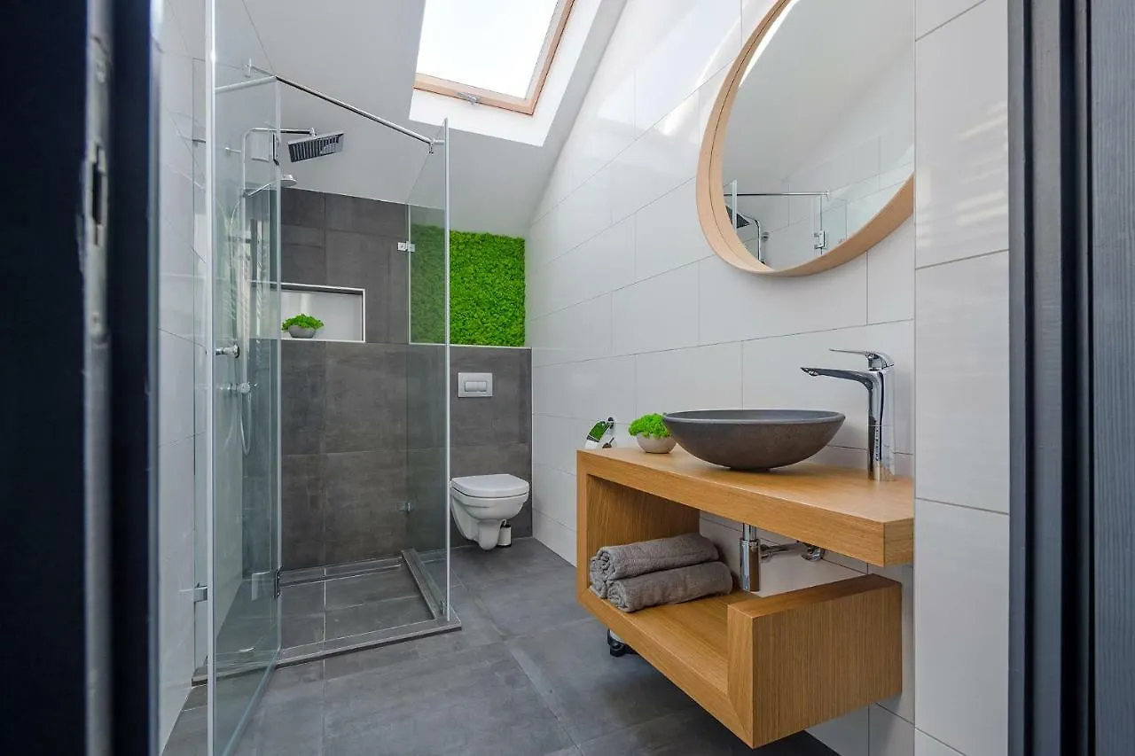 High End Suite Klauzal With Ac - For Cooling Budapest Apartment